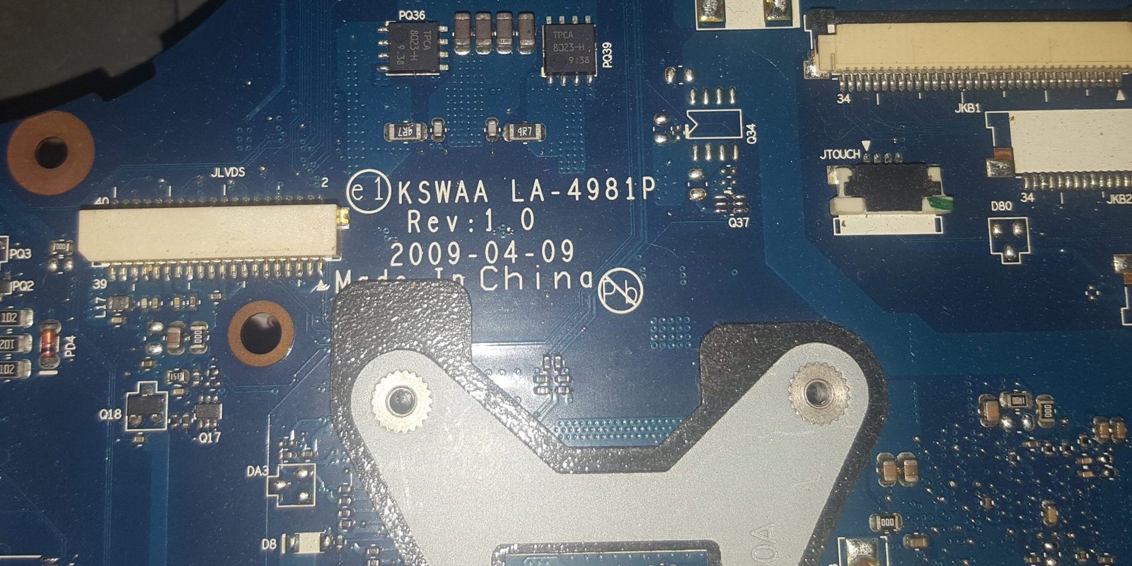 Toshiba - L500