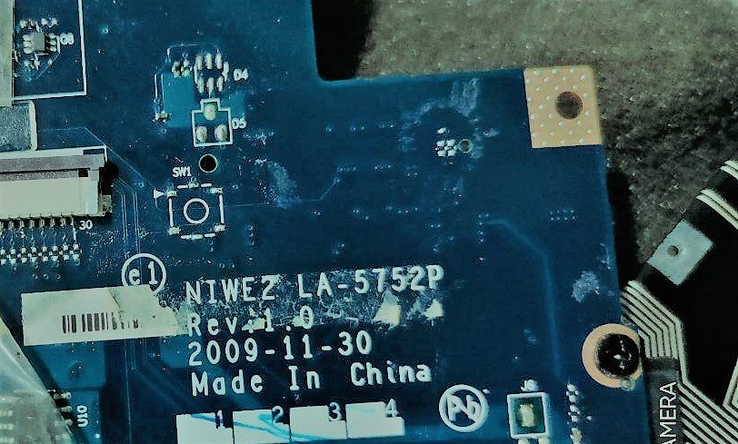 LA-5752P